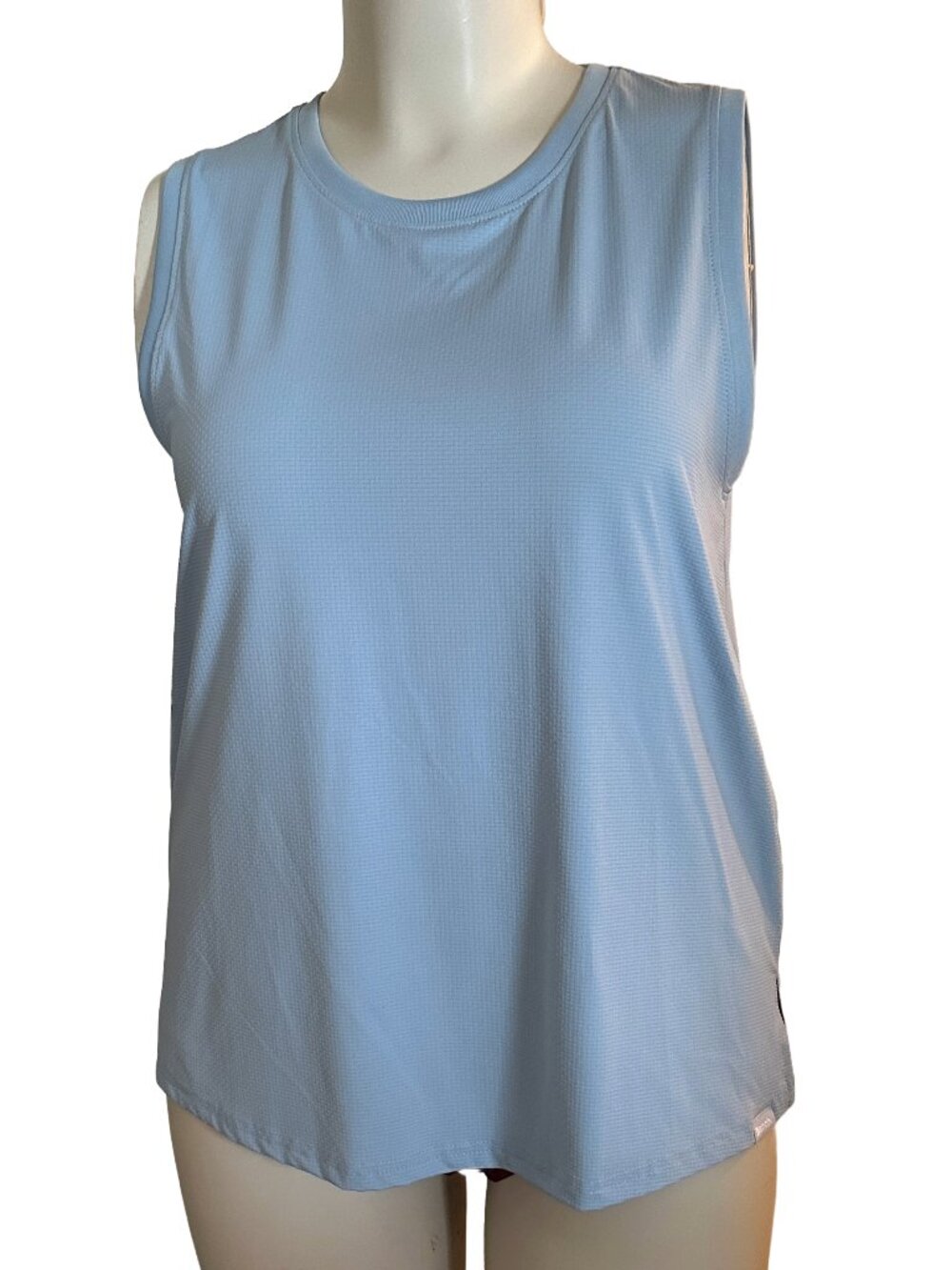 Women's Bench Tech Loose Fit Tank Size M NWT